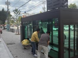전주시, 추석 명절 대비 시내버스 승강장 ‘쾌적하게’ 기사 이미지
